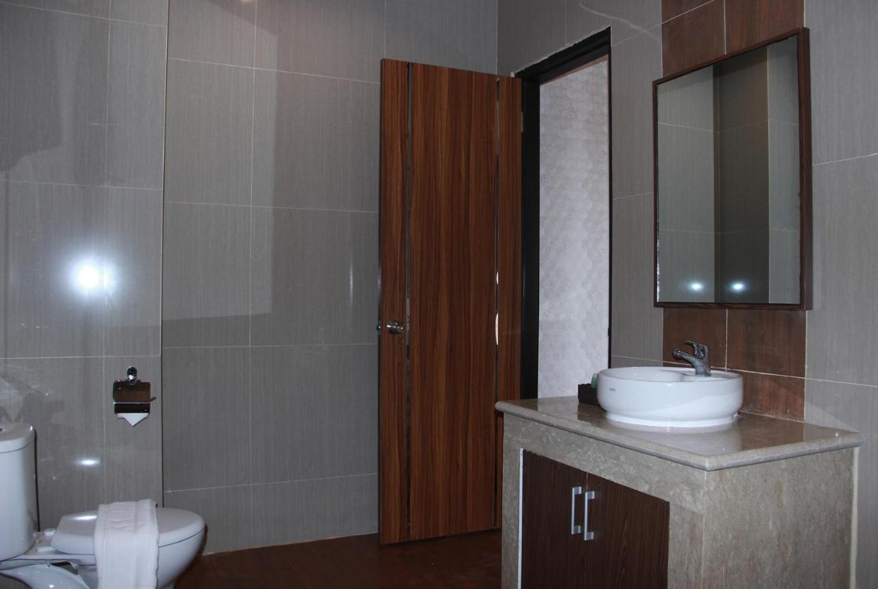 Grand Venetian Hotel Metro Zewnętrze zdjęcie